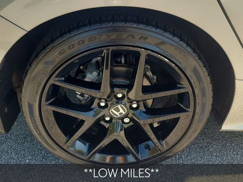 Certified 2024 Honda Civic Sport image 11