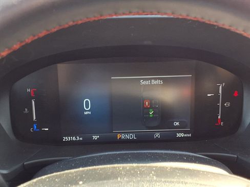 Used 2025 Ford Escape ST-Line image 26