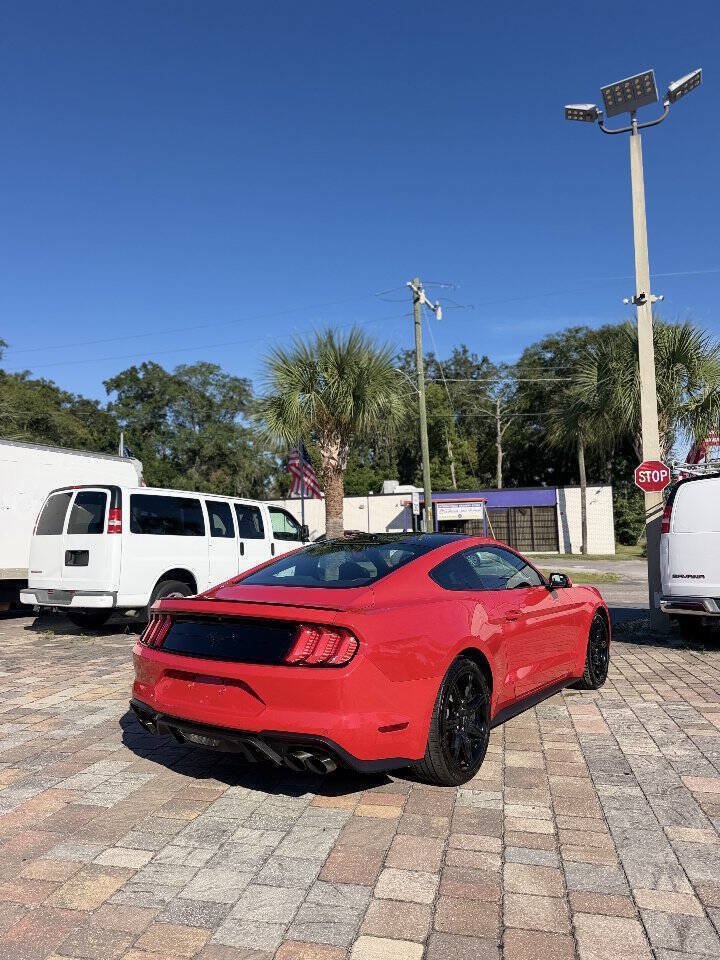 Used 2019 Ford Mustang Coupe w/ Equipment Group 101A RWD image 5