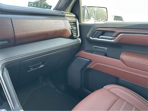 Certified 2024 GMC Sierra 1500 Denali Ultimate image 7