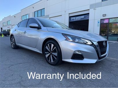Used 2021 Nissan Altima 2.5 SV