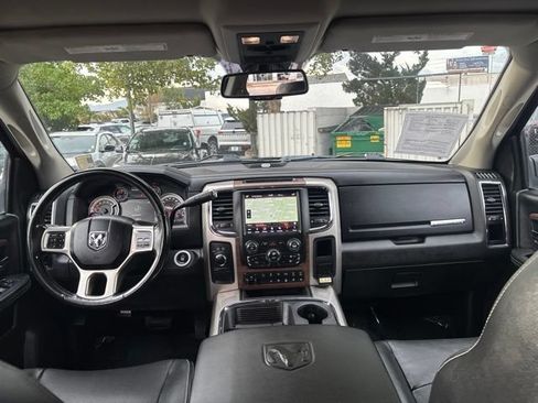 Used 2018 RAM 3500 Laramie AWD/4WD image 39