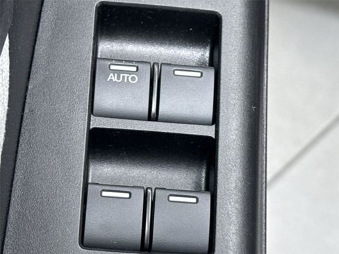 Used 2015 Honda CR-V EX image 12