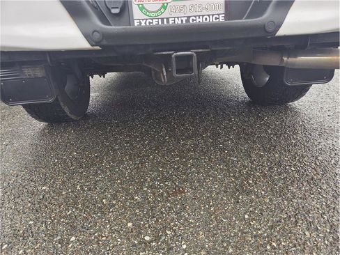 Used 2019 Ford F150 Lariat w/ Equipment Group 502A Luxury image 5