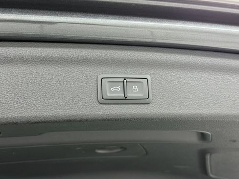 Used 2025 Audi Q3 2.0T Premium Plus AWD/4WD image 64