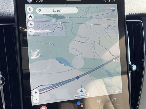 New 2026 Volvo XC60 T8 Ultra w/ Protection Package Premier image 17