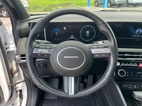 Used 2025 Hyundai Santa Cruz Limited AWD/4WD image 31