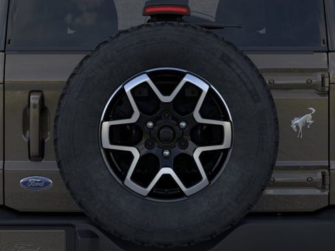 New 2025 Ford Bronco Outer Banks image 24