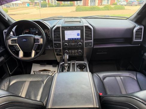 Used 2019 Ford F150 Platinum w/ Equipment Group 701A Luxury AWD/4WD image 6