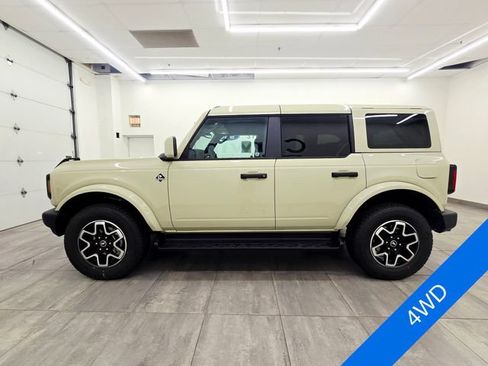 New 2026 Ford Bronco Outer Banks AWD/4WD image 2
