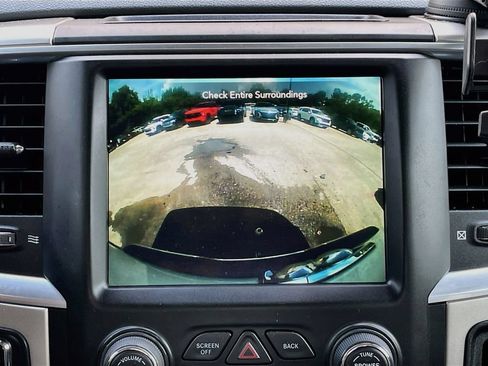 Used 2019 RAM 1500 Big Horn AWD/4WD image 13