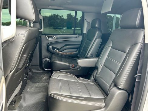 Used 2016 GMC Yukon XL Denali w/ Open Road Package AWD/4WD image 16