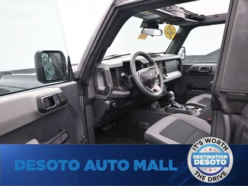 Used 2023 Ford Bronco 4-Door AWD/4WD image 22