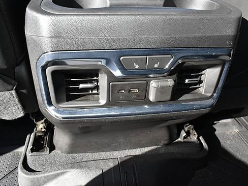 Used 2020 Chevrolet Silverado 1500 High Country w/ Technology Package image 18