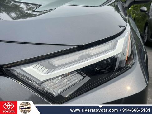 Used 2023 Toyota RAV4 XLE w/ Convenience Package AWD/4WD image 11
