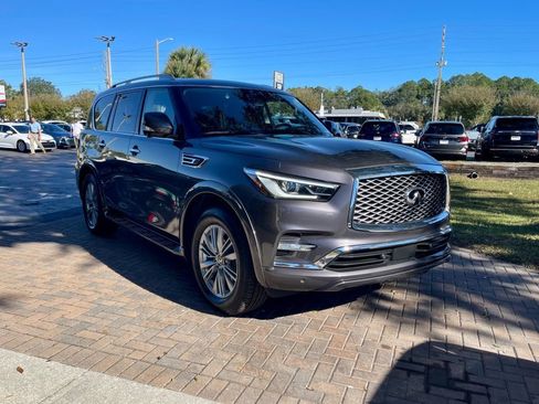 Used 2024 INFINITI QX80 Luxe image 8