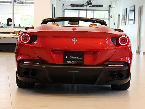 Certified 2022 Ferrari Portofino M RWD image 48