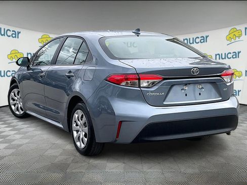 Certified 2025 Toyota Corolla LE FWD image 4