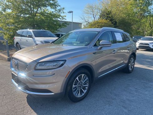 Used 2021 Lincoln Nautilus FWD w/ Equipment Group 101A image 1