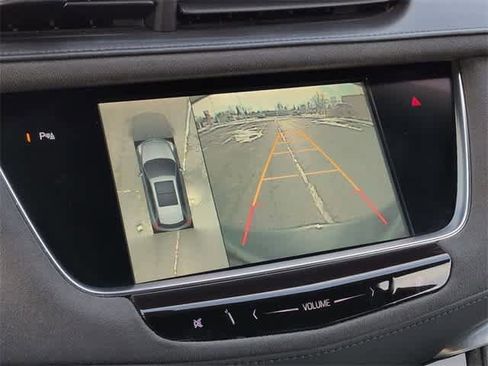 Used 2017 Cadillac XT5 Platinum image 31