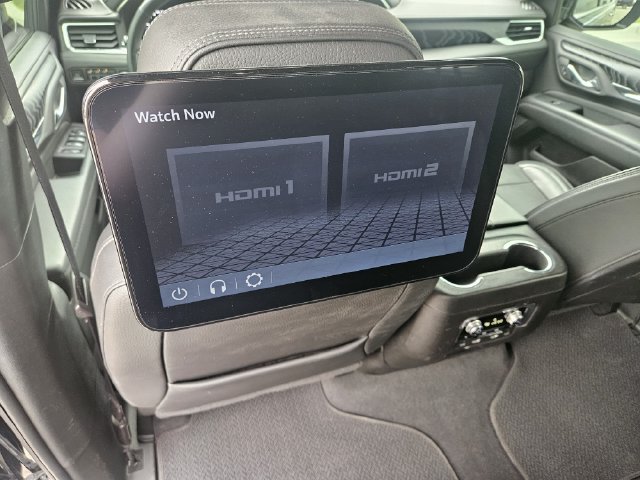 Used 2023 GMC Yukon XL Denali w/ Max Trailering Package AWD/4WD image 31
