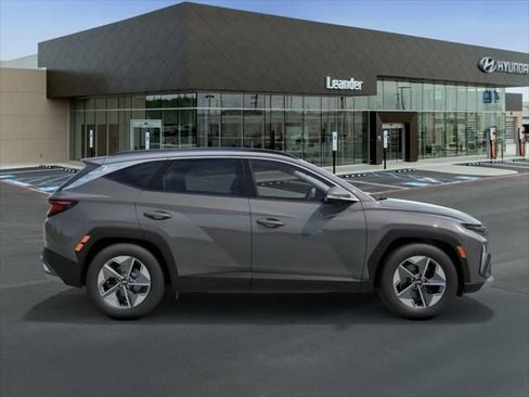 Used 2025 Hyundai Tucson SEL image 7