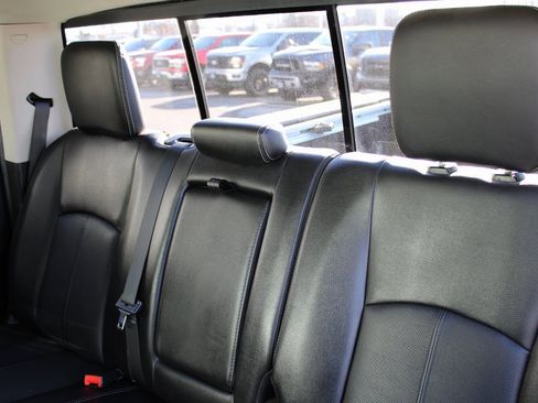 Used 2018 RAM 1500 Laramie w/ Convenience Group image 17