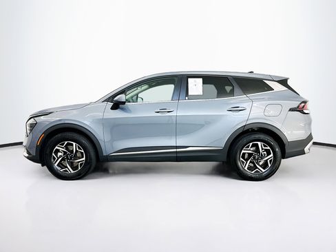 Used 2025 Kia Sportage LX AWD/4WD image 4