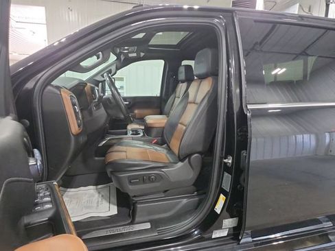 Used 2023 Chevrolet Silverado 3500 High Country w/ Z71 Off-Road Package AWD/4WD image 21
