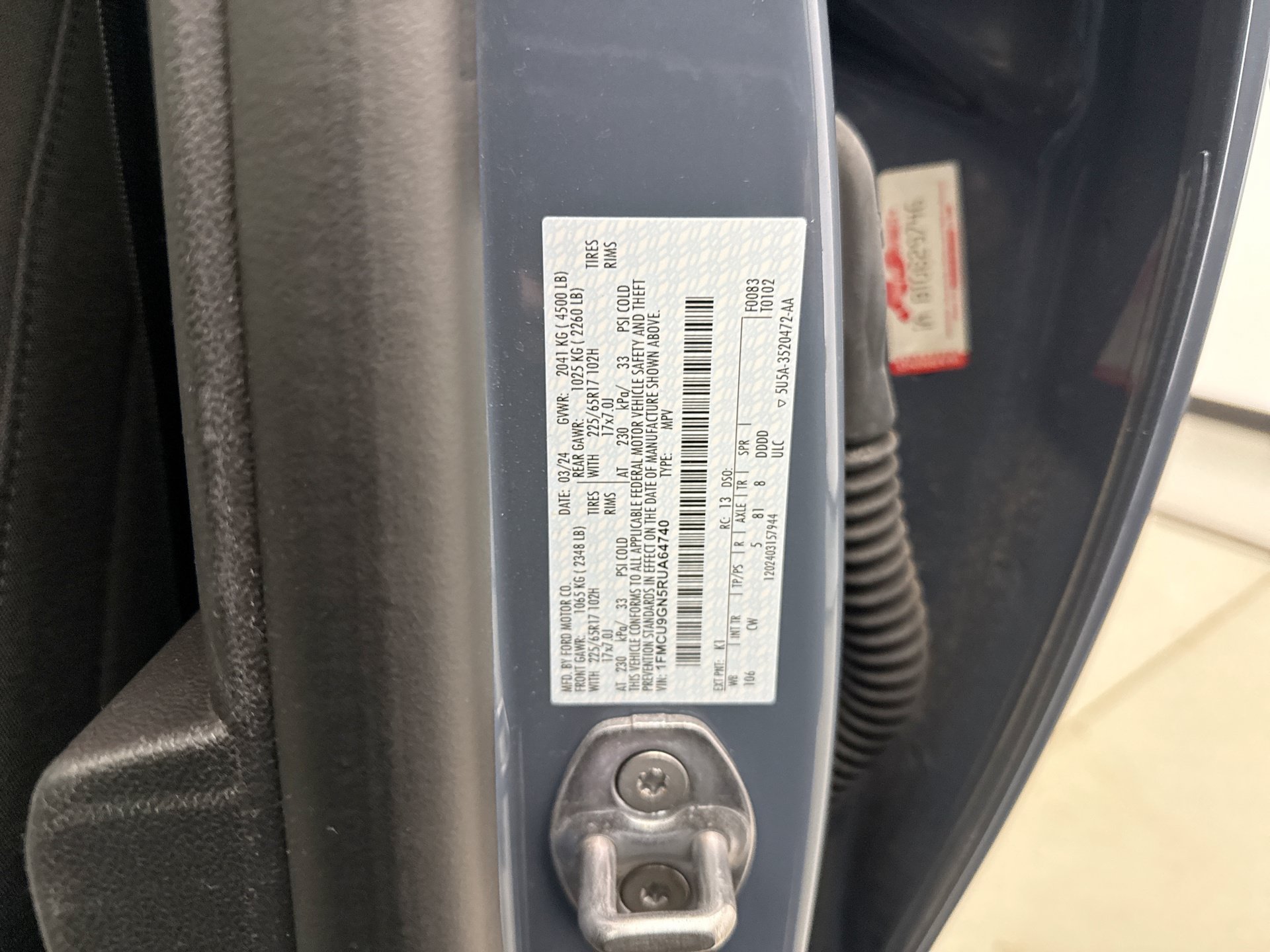 Used 2024 Ford Escape Active w/ Tech Pack #1 AWD/4WD image 11