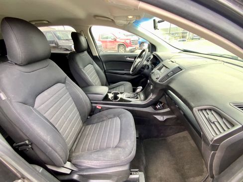 Used 2015 Ford Edge SE image 20