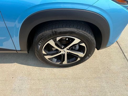 Used 2025 Chevrolet Trax RS w/ Driver Confidence Package FWD image 46