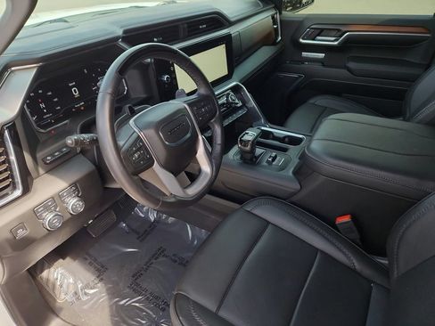 Used 2024 GMC Sierra 1500 Denali AWD/4WD image 15