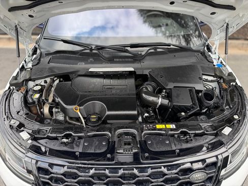 Used 2020 Land Rover Range Rover Evoque R-Dynamic SE AWD/4WD image 6