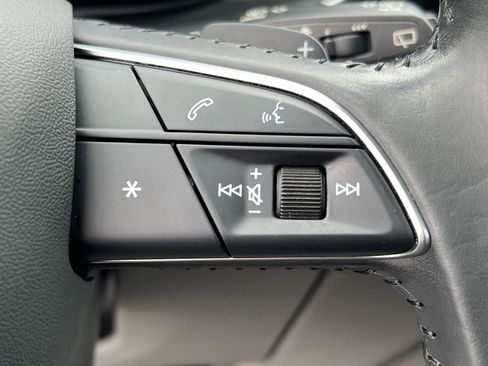 Used 2020 Audi Q7 2.0T Premium Plus w/ Premium Plus Package image 26