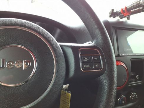 Used 2016 Jeep Wrangler Sport AWD/4WD image 18