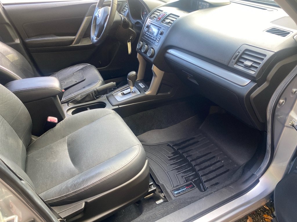 Used 2014 Subaru Forester 2.5i Limited AWD/4WD image 25
