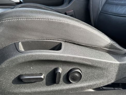 Used 2016 Buick Cascada Premium image 12