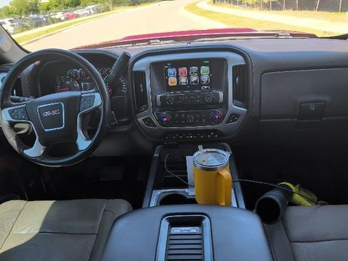 Used 2018 GMC Sierra 2500 SLT w/ Duramax Plus Package AWD/4WD image 14