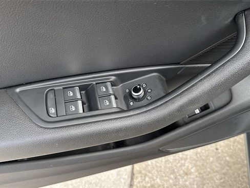 Used 2017 Audi A4 2.0T Prestige image 40