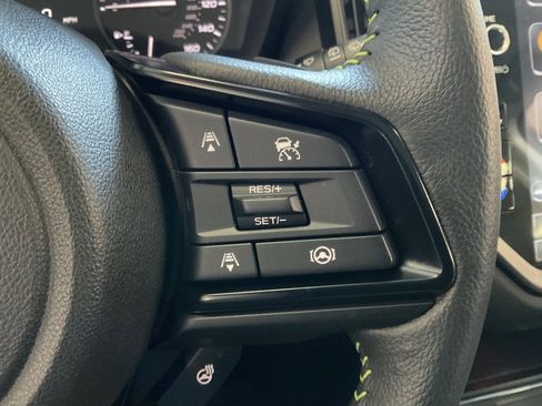 Used 2025 Subaru Ascent Onyx Edition image 14