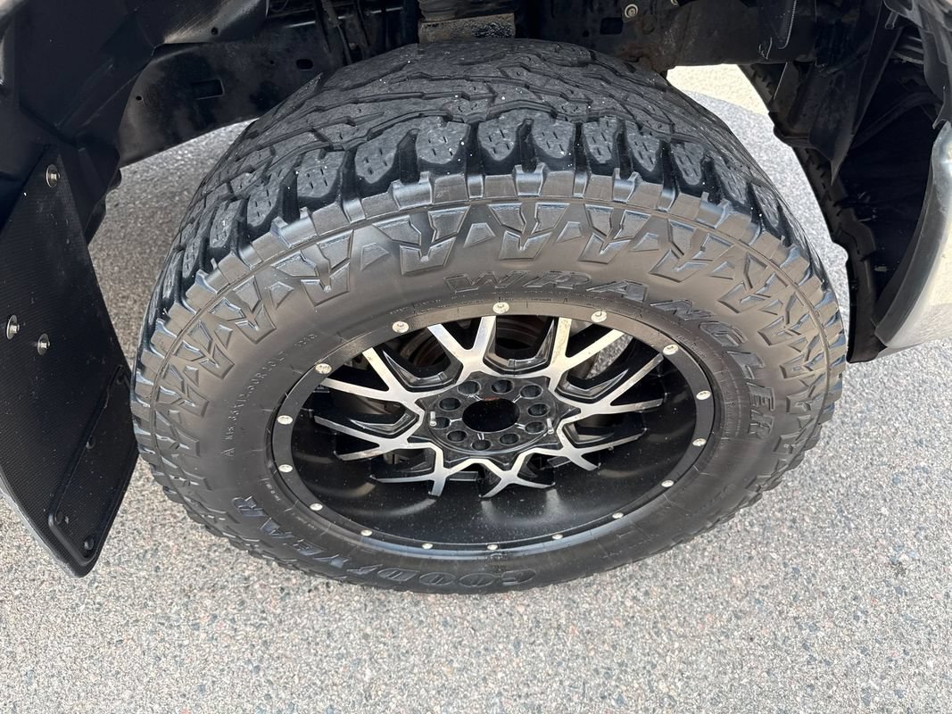 Used 2014 RAM 1500 Laramie AWD/4WD image 30