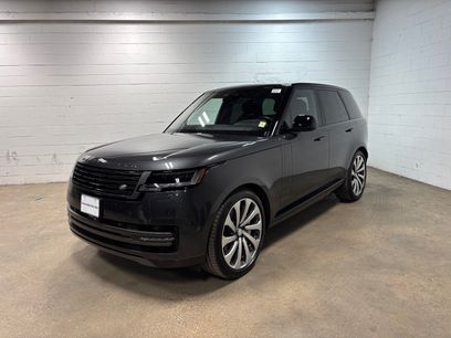 Used 2025 Land Rover Range Rover SE
