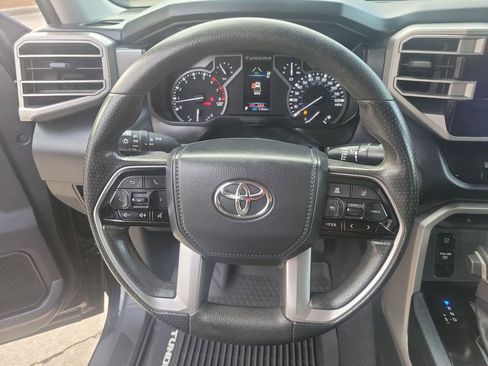 Used 2022 Toyota Tundra SR5 image 22
