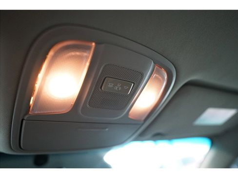 Used 2018 Kia Optima EX image 27