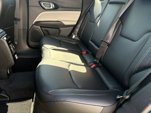 New 2026 Jeep Compass Limited AWD/4WD image 11