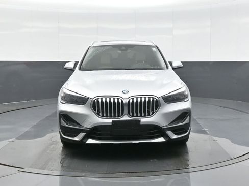 Used 2021 BMW X1 xDrive28i w/ Convenience Package AWD/4WD image 2