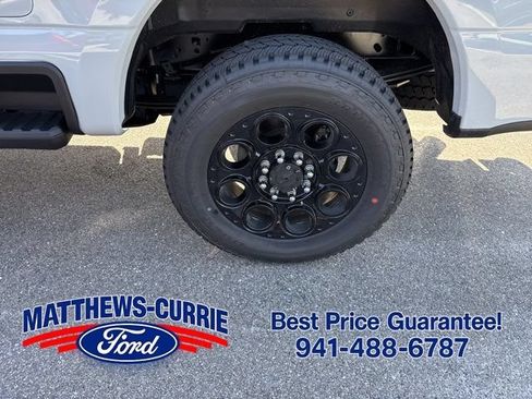 New 2026 Ford F250 Lariat w/ Black Appearance Package AWD/4WD image 17