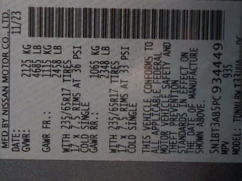 Certified 2023 Nissan Rogue S image 89