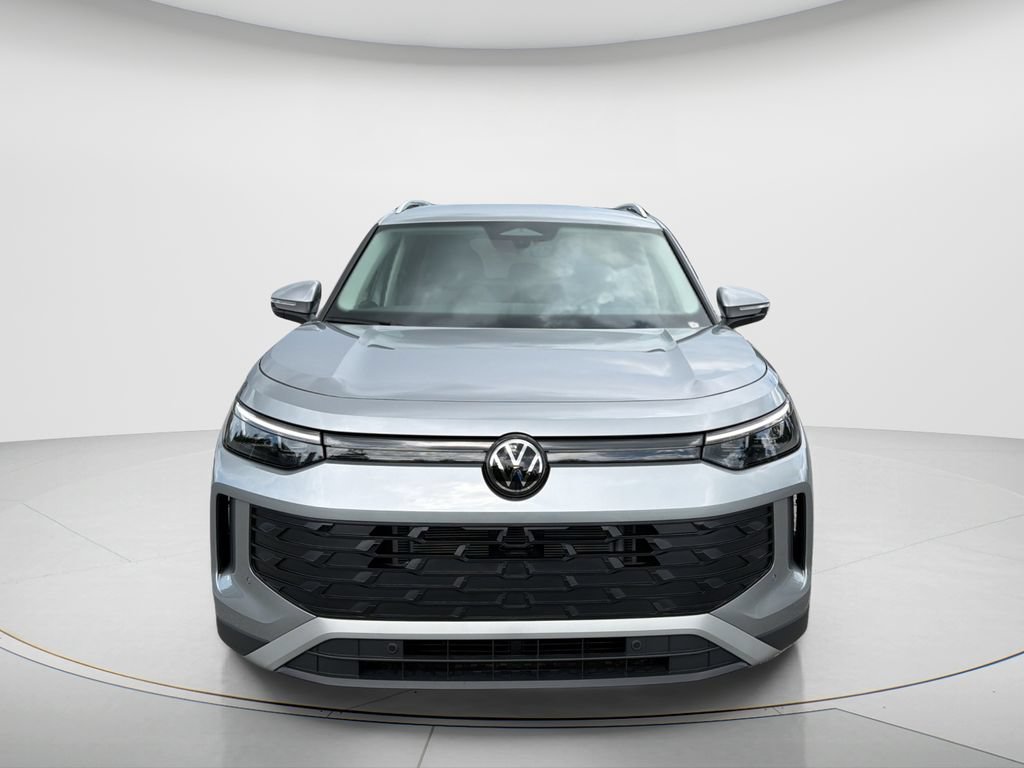 New 2026 Volkswagen Tiguan SE AWD/4WD image 2